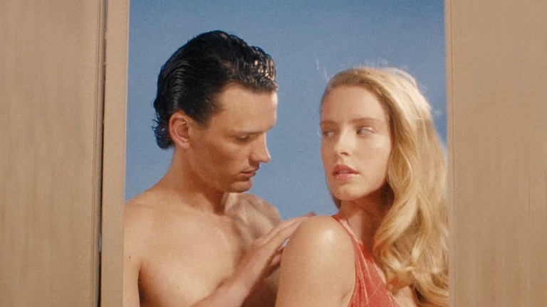 Contrechamp<span>/studio</span> - Chanel • Coco Mademoiselle